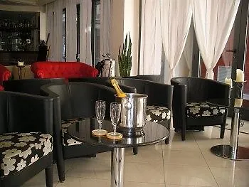 Nobel Hotel